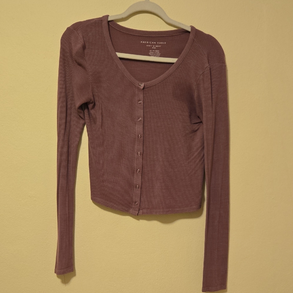 American Eagle Soft and Sexy Rib Button-Down Long Sleeve Color Plum Size XS